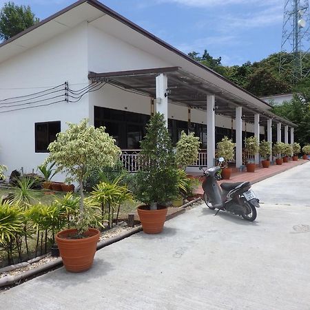 Jamie'S Home With 2 Bedrooms, Can Accommodate 6 Guests Koh Samet Room photo