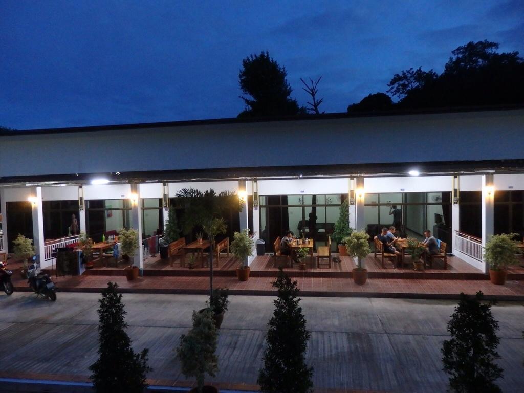 Jamie'S Home With 2 Bedrooms, Can Accommodate 6 Guests Koh Samet Exterior photo
